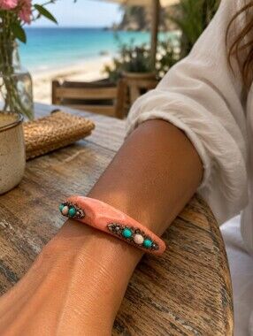 Square Marbled Coral Color Lucite Faux Turquoise Adorned Bracelet Vintage Bangle